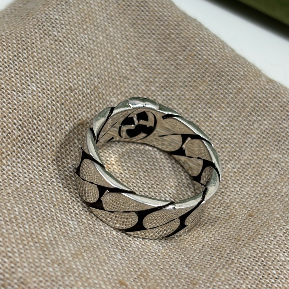 Gucci Interlocking G Silver Ring - image 3